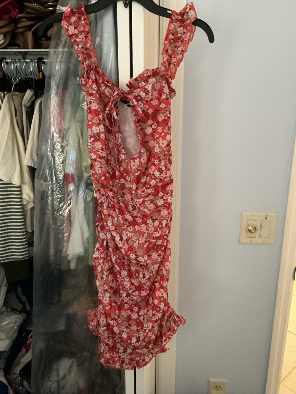 chic Red Floral Ruffle Midi Dress